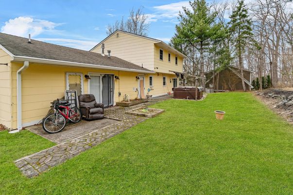 Backyard, Exterior, Hot Tub