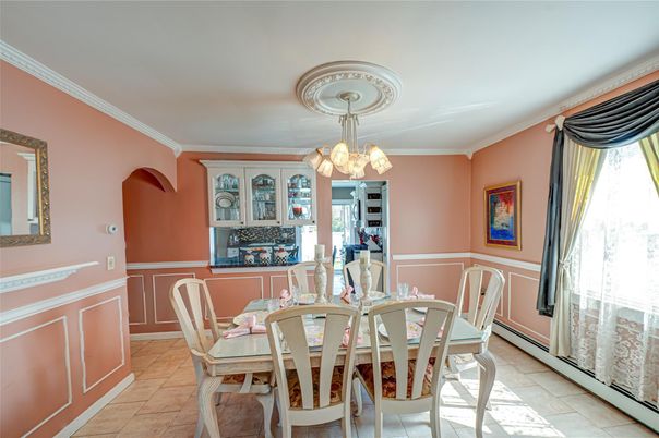 Dining room, Interior, Pendant Lights
