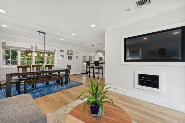 Dining room, Interior, Pendant Lights, Recessed Lighting, Wood Texture Flooring
