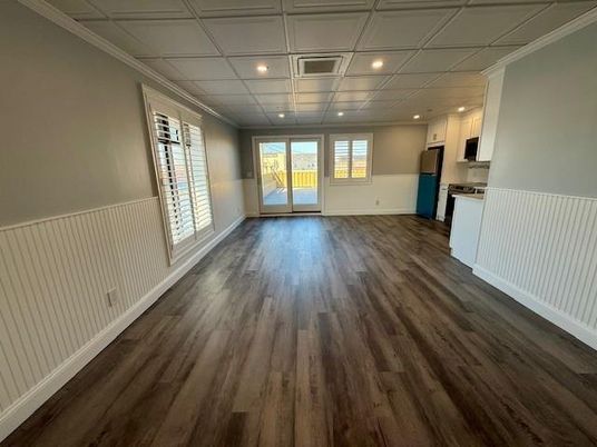 Empty room, Interior, Kitchen, Recessed Lighting, Wood Texture Flooring