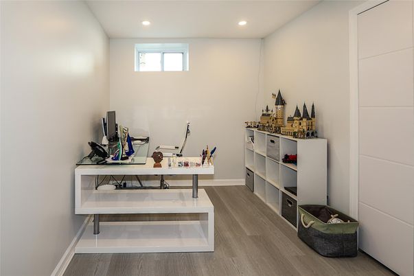 Home Office, Interior, Recessed Lighting, Wood Texture Flooring