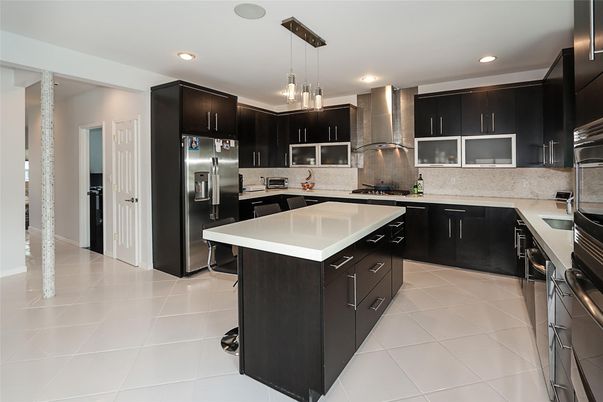Interior, Kitchen, Pendant Lights, Recessed Lighting, Stainless Steel Appliances