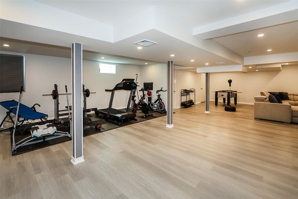 Fitness Equipment, Interior, Recessed Lighting, Wood Texture Flooring