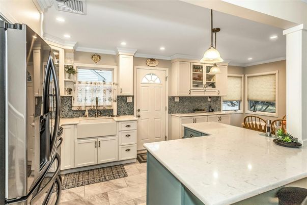 Interior, Kitchen, Pendant Lights, Recessed Lighting