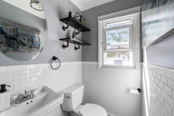Bathroom, Interior