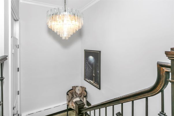 Chandelier, Interior