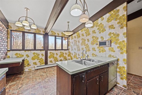 Bathroom, Interior, Pendant Lights