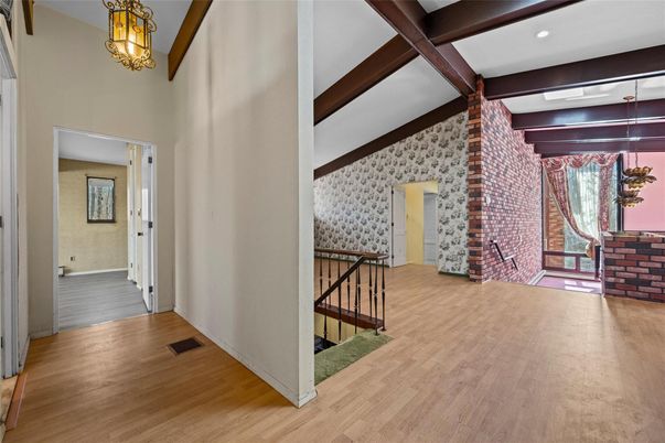 Interior, Recessed Lighting, Wooden Beams, Wood Texture Flooring
