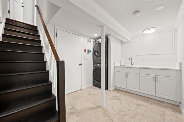 Interior, Recessed Lighting, Washer