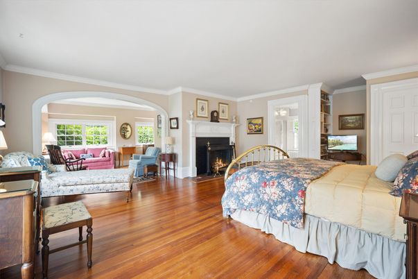 Bedroom, Fireplace, Interior, Living room, Wood Texture Flooring