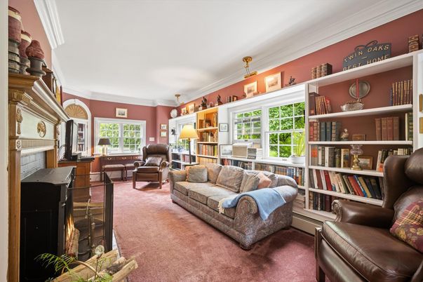 Fireplace, Interior, Living room