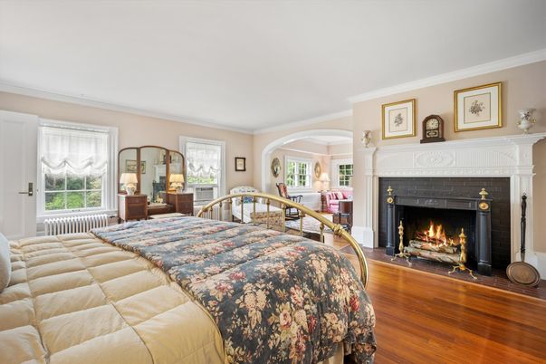 Bedroom, Fireplace, Interior, Wood Texture Flooring
