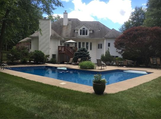 Exterior, Pool