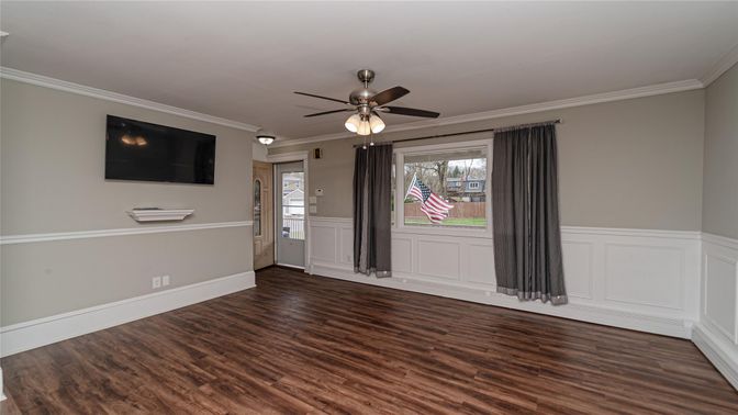 Empty room, Interior, Wood Texture Flooring