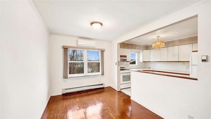 Chandelier, Interior, Kitchen, Stainless Steel Appliances, Wood Texture Flooring