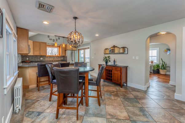 Chandelier, Dining room, Interior, Kitchen, Pendant Lights, Recessed Lighting
