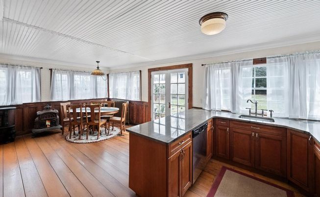 Dining room, Fireplace, Interior, Kitchen, Pendant Lights, Wood Texture Flooring
