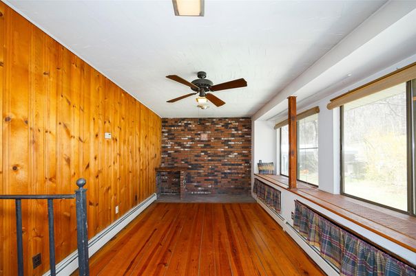 Empty room, Interior, Stone Walls, Wood Texture Flooring, Wooden Walls