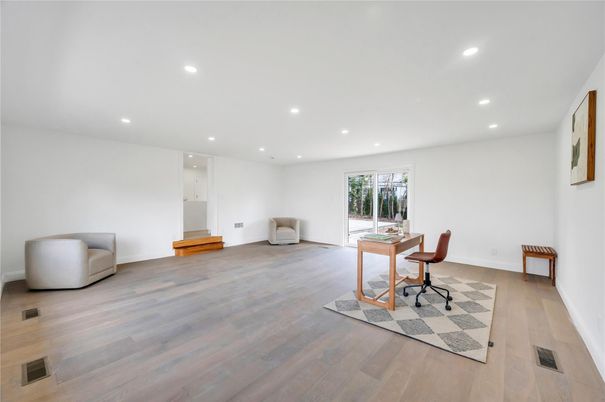Home Office, Interior, Recessed Lighting, Wood Texture Flooring