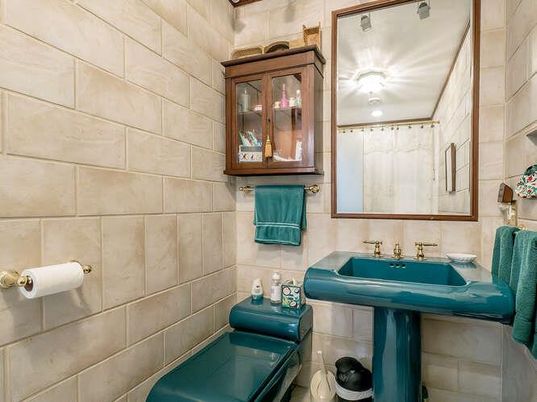 Bathroom, Interior