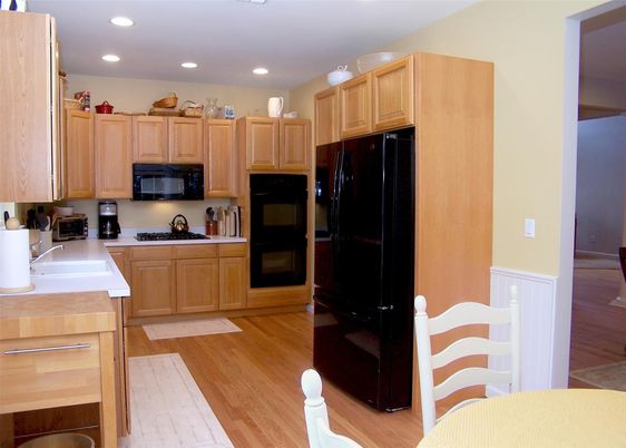 Interior, Kitchen, Recessed Lighting, Wood Texture Flooring