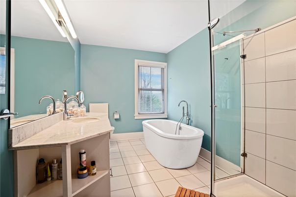 Bathroom, Free Standing Baths, Glass Shower, Interior
