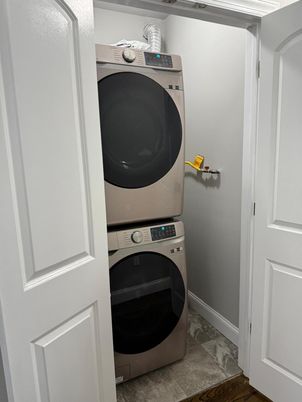 Interior, Utility Closets, Washer