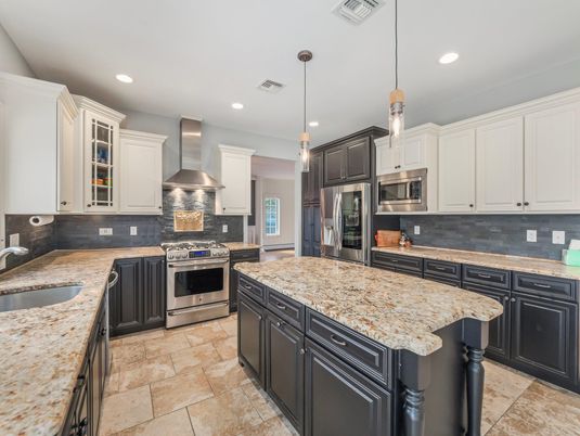 Interior, Kitchen, Pendant Lights, Recessed Lighting, Stainless Steel Appliances