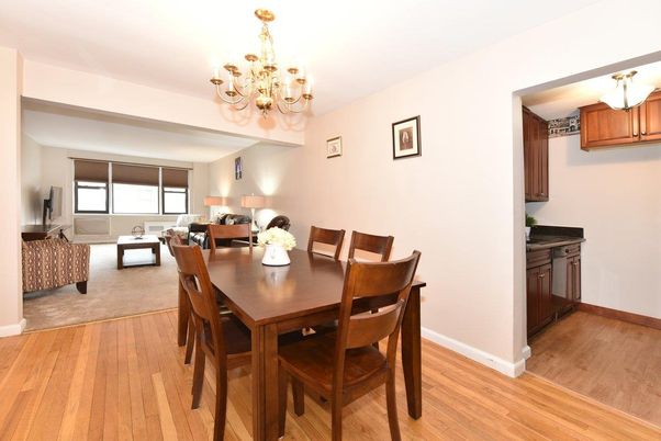Chandelier, Dining room, Interior, Living room, Wood Texture Flooring