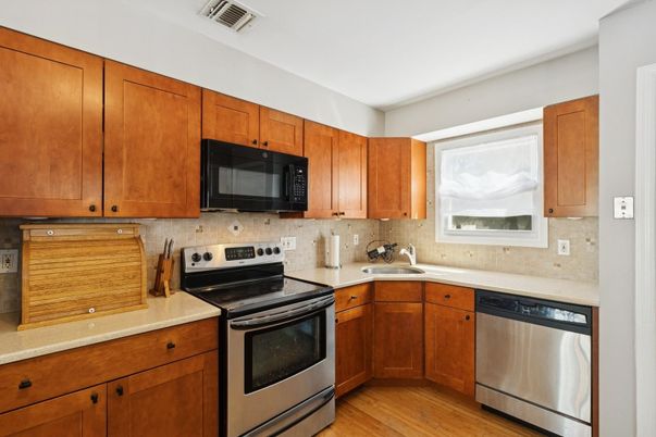 Interior, Kitchen, Stainless Steel Appliances, Wood Texture Flooring