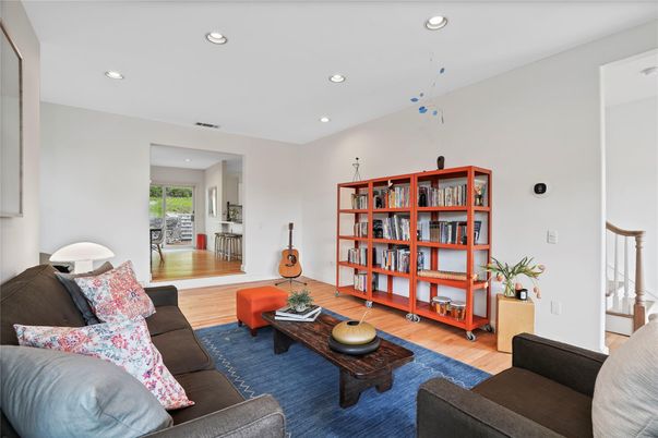 Interior, Living room, Recessed Lighting, Wood Texture Flooring
