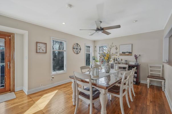 Dining room, Interior, Recessed Lighting, Wood Texture Flooring