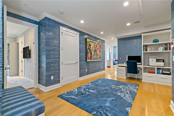 Home Office, Interior, Recessed Lighting, Wood Texture Flooring