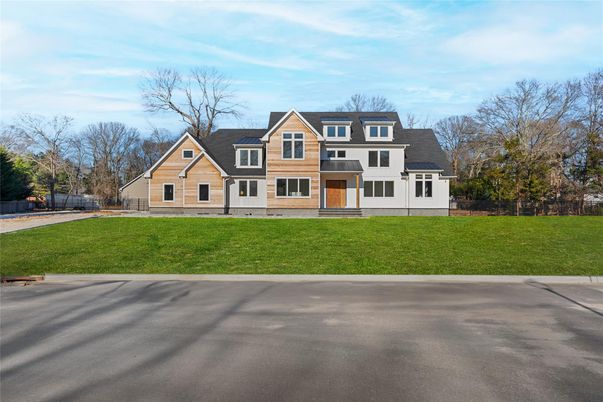 Backyard, Exterior, Facade, Farmhouse