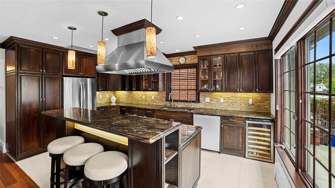 Interior, Kitchen, Pendant Lights, Recessed Lighting, Stainless Steel Appliances