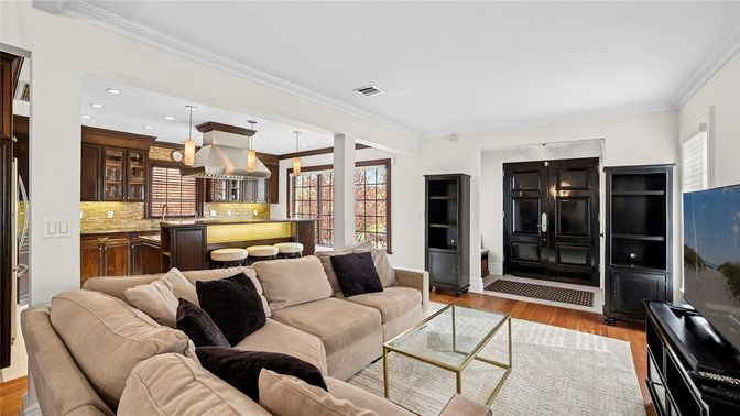 Interior, Kitchen, Living room, Pendant Lights, Recessed Lighting, Wood Texture Flooring