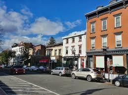 Exterior, Facade, Rowhouse