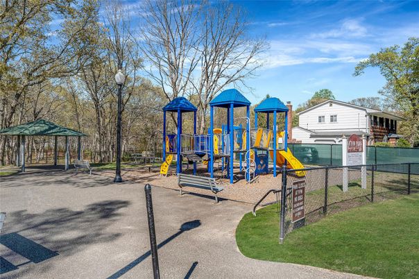 Backyard, Exterior, Playground