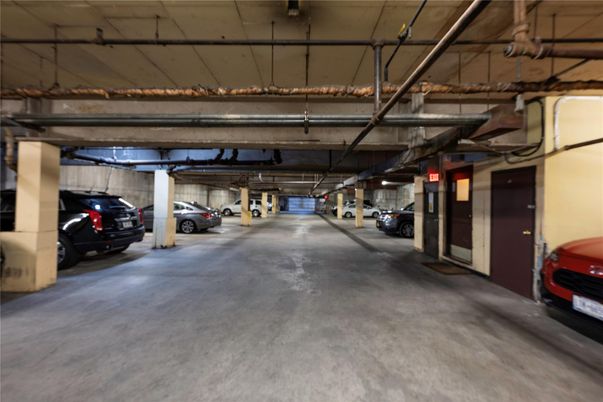 Garage, Interior