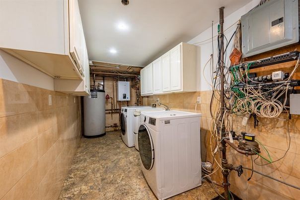 Interior, Recessed Lighting, Washer