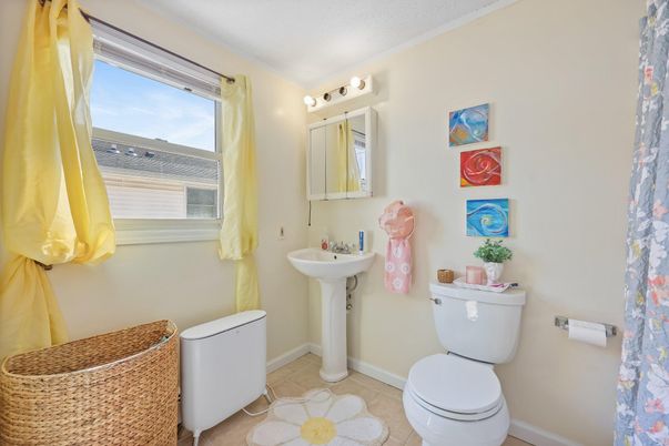 Bathroom, Interior