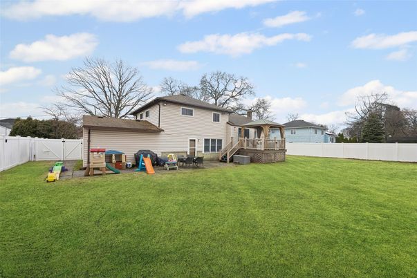 Backyard, Exterior, Playground
