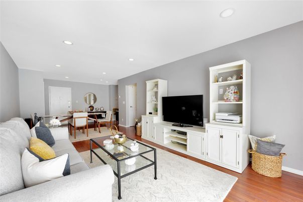 Dining room, Interior, Living room, Recessed Lighting, Wood Texture Flooring