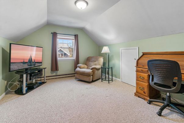 Home Office, Interior