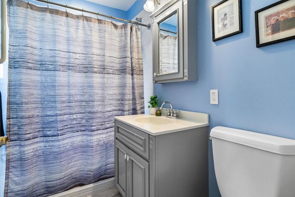 Bathroom, Interior