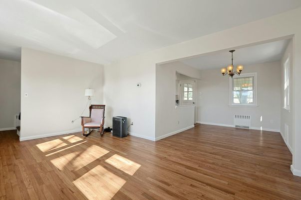 Chandelier, Empty room, Interior, Wood Texture Flooring