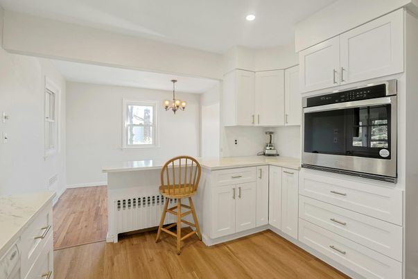 Chandelier, Interior, Kitchen, Recessed Lighting, Wood Texture Flooring