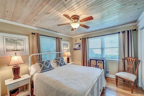 Bedroom, Interior, Wooden Ceilings, Wood Texture Flooring