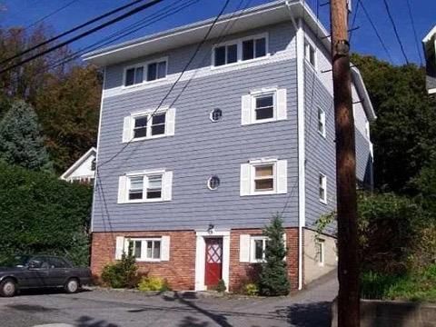Exterior, Facade, Brick Facade, American Foursquare