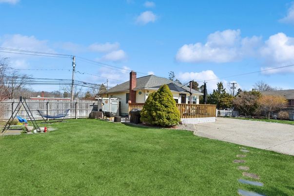 Backyard, Exterior, Playground